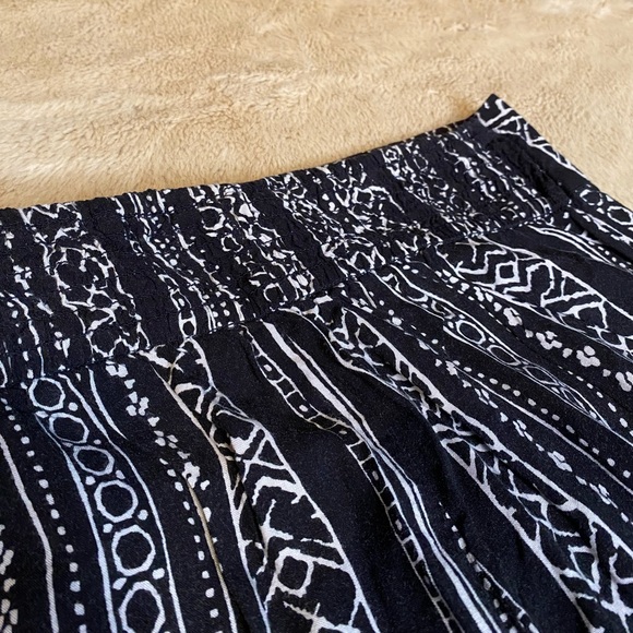 Hollister Bellbottoms - Picture 3 of 4